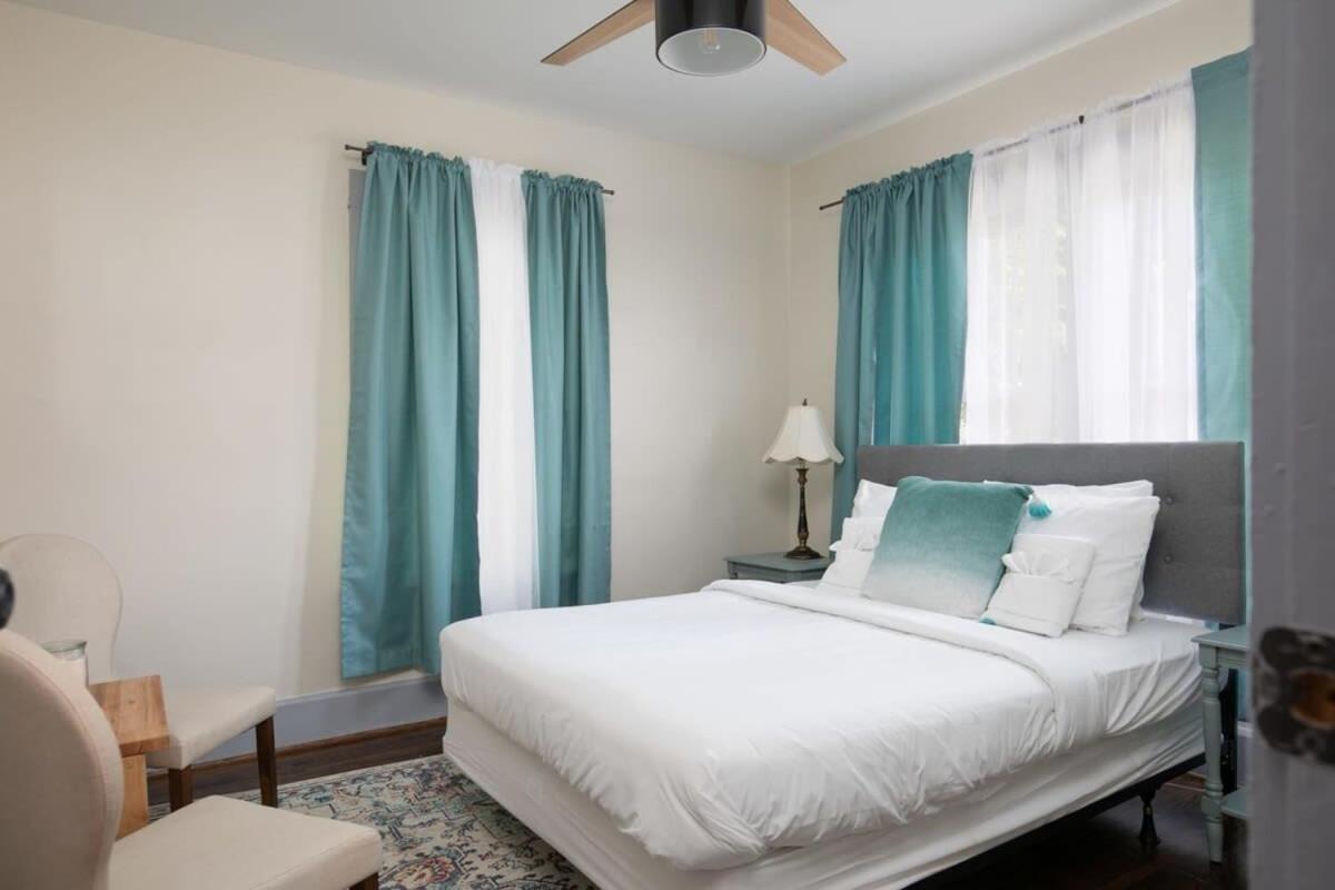East Lake Stunner-Located At The Foot Of The Ruffner Mountains 伯明翰 外观 照片